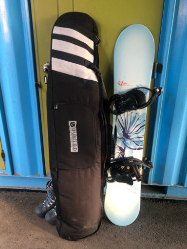 BURTON woman’s スノボ、ブーツ、キャリングケースSET