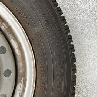 冬タイヤの画像