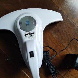 美品✩.*˚充電式UV布団クリーナーの画像