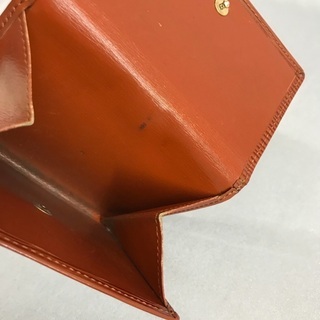 LV ルイヴィトン エピ ブラウンレザー 折財布の画像