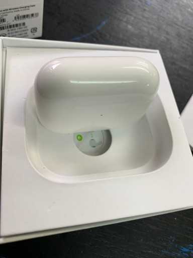 AirPods pro エアポッズプロ MWP22J/A イヤホン 2020/12/24