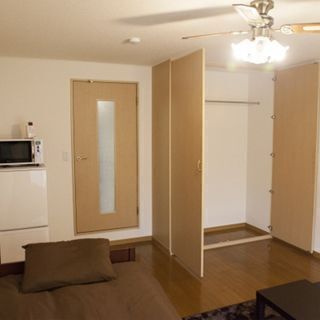 ＜工場スタッフ募集＞月収30万円可！住み込みOK！即就業・職入寮！の画像