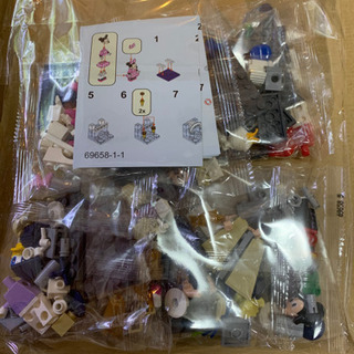 【新品】シンデレラ城+ミッキーフレンズ　ミニフィグ 大量　ディズニー　レゴ　互換の画像