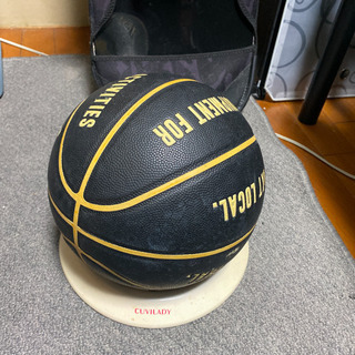 moltenのバスケットボールです 未使用に近いの画像