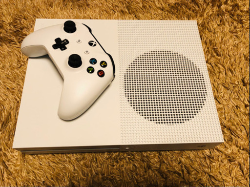 Xbox One S 1 TB Forza Horizon 4 同梱版 (234-00567)