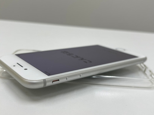 【美品】iPhone 8 64GB シルバー 【simロック解除済】
