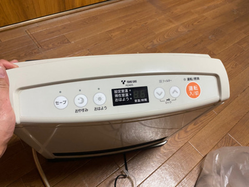 ガスファンヒーター