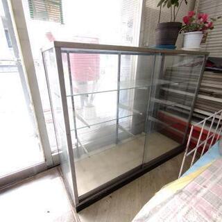 【受付終了】店舗什器　レトロガラスケース