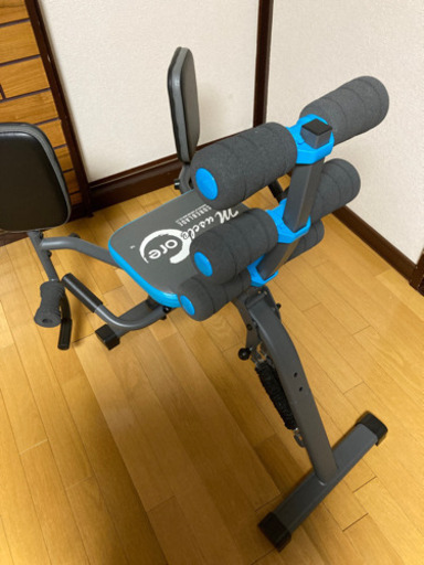 トレーニングマシーン