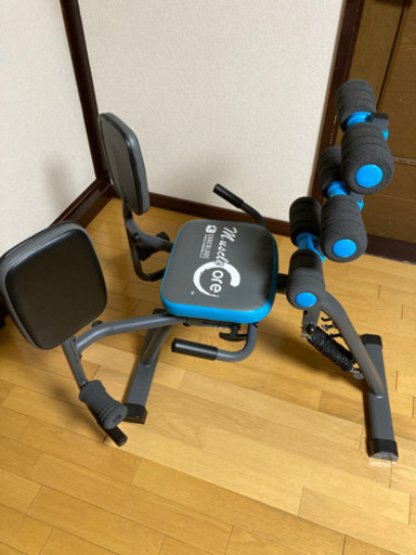 トレーニングマシーン