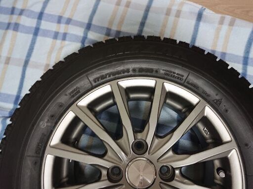 スタッドレスタイヤ175/70R14+ホイール 4本（BLIZZAK VRX)