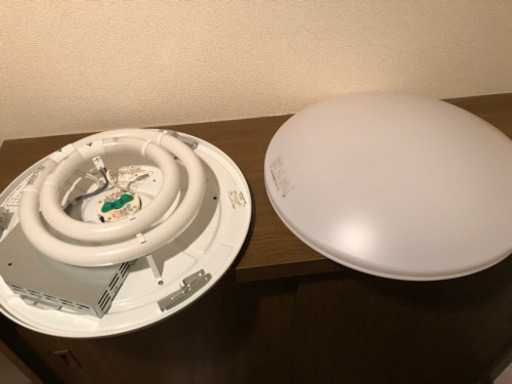 中古　照明3