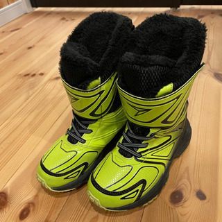 瞬足 シュンソク スノーブーツ キッズ 19センチの画像