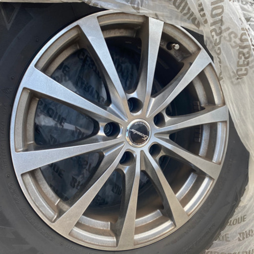 スタッドレス17インチ　エクストレイル用　ディーラー購入