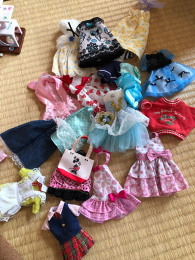土日お取引きの方値引きします！りかちゃんの服、人形、お部屋