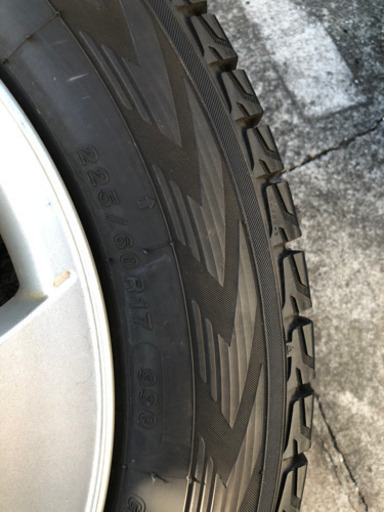 スタッドレスタイヤBMWx3 4本