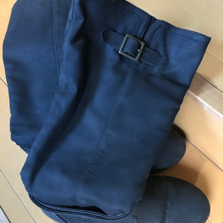ブーツ24センチ
