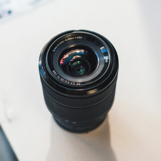 SONY   FE28-70mm F3.5-5.6 OSS   ...
