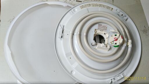 S019-中古 天上取付6-8帖用 東芝蛍光管照明リモコン付