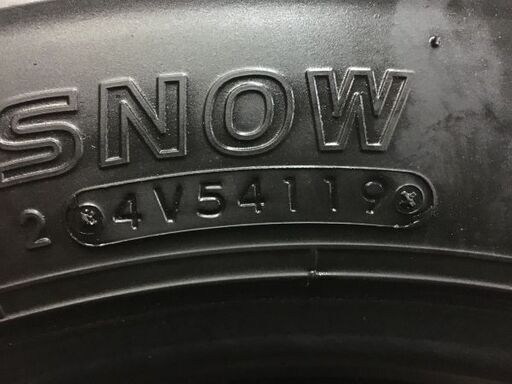 TOYO DELVEX M934 215/70R17.5 118/116 N LT 17.5インチ トラックタイヤ スタッドレス 4本