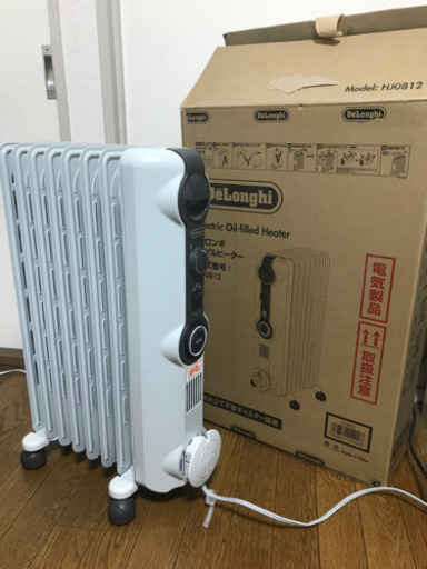 デロンギオイルヒーターHJ0812 8畳から10畳 配送可