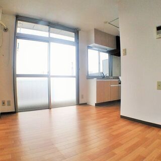 【グリーンハイツ歌川 部屋番号：301  】今だけ家賃１ヶ月無料！都市ガス物件につき経済的です♪キッチン、トイレ、リフォーム済みでキレイ♪バス、トイレ別で洗濯機も室内です！ - 賃貸（マンション/一戸建て）