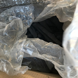 無料であげます　アウトドア　バーベキュー　木炭の画像