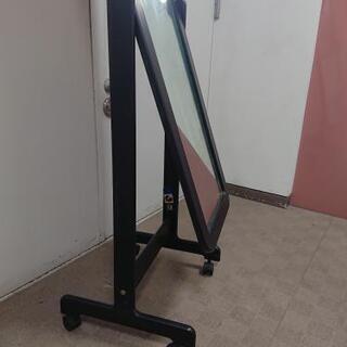 全身鏡  キャスター付きの画像