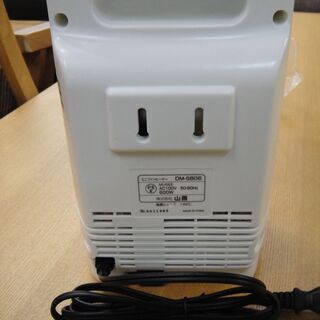 山善（YAMAZEN)　ミニファンヒーター　DM-SB06　温度調節機能付き　トイレ　脱衣所の画像