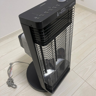 ダイキン DAIKIN ERFT11VS-H [遠赤外線暖房機 セラムヒート ダークグレー]の画像