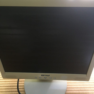 PCモニター (VGAケーブル1本付属)