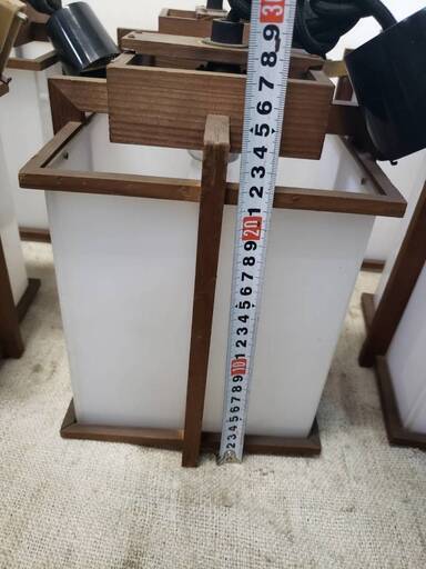 レトロな和風照明です　木製です　２台引き取り完了しました！！