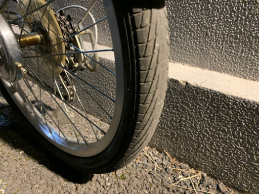 折りたたみ自転車　変速ギア付き 折りたたみ自転車 20インチ シマノ 6段変速ギア おしゃれ フロント 