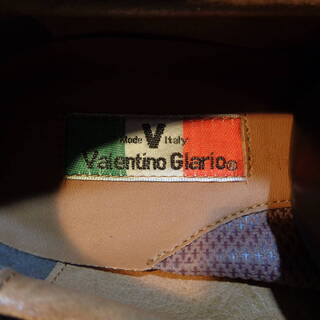 値下げしました！！メンズ　革靴　新品未使用です　Valentino　Glario　ITALY　25EEEE　箱付きの画像