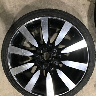 245/35ZR20 タイヤホイール4本セット