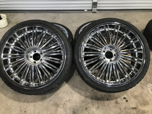 265/30ZR22 タイヤホイール4本セット