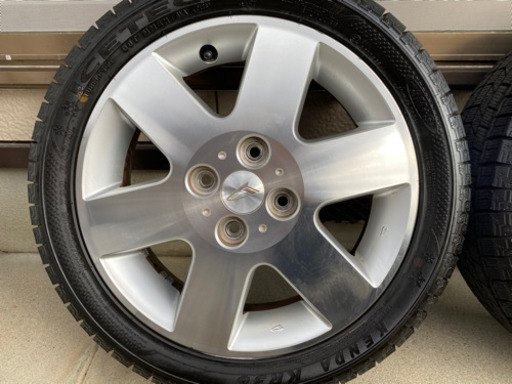 スタッドレスタイヤ　KENDA 165/50R15 1シーズンのみ使用　軽自動車