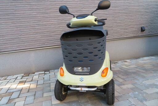 スズキセニアカー