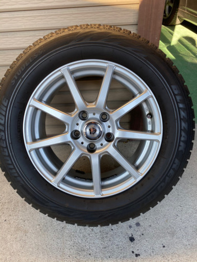 スタッドレス　4本セット　クラウン　アリスト等に