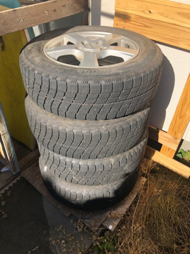 スタッドレスタイヤ　ホイールセット195 65R 15