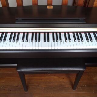 電子ピアノ　YAMAHA Clavinova CLP-220　8...