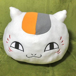 でっっかい猫のぬいぐるみ　ニャンコ先生