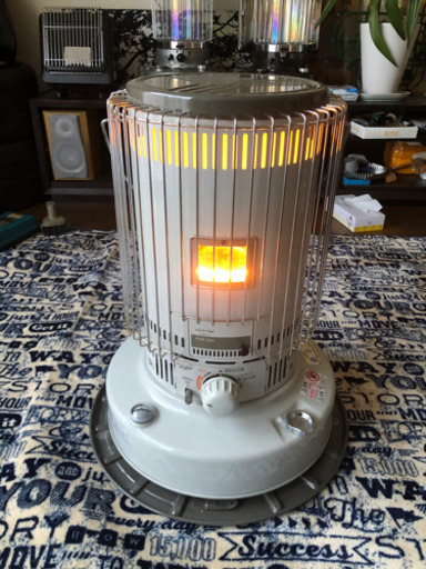 大型石油ストーブ　トヨトミKS 67G