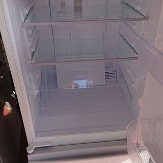 N　12-589　シャープ　ノンフロン冷凍冷蔵庫　SJ-14E6-KW　2019年製の画像