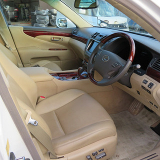 レクサス　460 L パッケージ　車検付きの画像