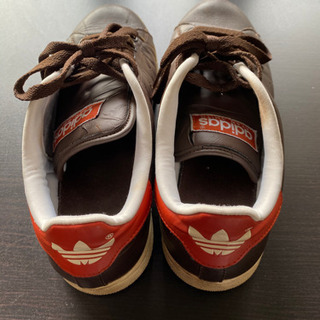 【美品】adidasスニーカー
