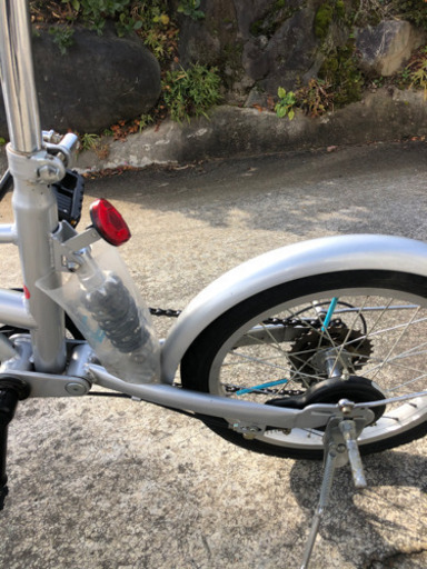 16インチ　折りたたみ自転車　6段変速