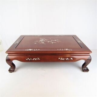 引き取り対応可能　赤色花形木製テーブル　螺鈿細工　丸テーブル 引き取り対応可能 赤色花形木製テーブル 螺鈿細工 丸テーブル 赤色花形