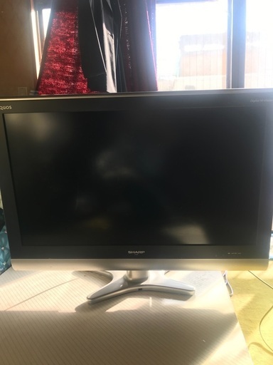 取引中　32インチAQUOS