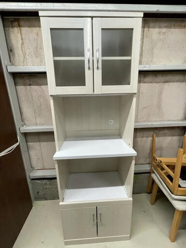 GM239　食器棚　キッチンボード　ニトリ　ブリエシリーズ　レンジ台　ベージュ　ホワイト　幅60　奥40　高さ176　キッチン収納　収納家具　リサイクルショップ　ケイラック朝霞田島店　朝霞　志木　和光　新座　入間　富士見　ふじみ野　さいたま市　練馬　板橋　東久留米　三芳　戸田　蕨　所沢　川口　清瀬
